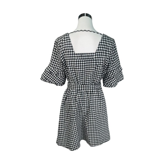 ROBES COURTES PRETTY LITTLE THING 40