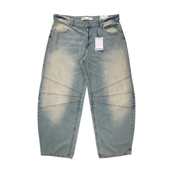 Jeans Larges & Baggy BERSHKA 44