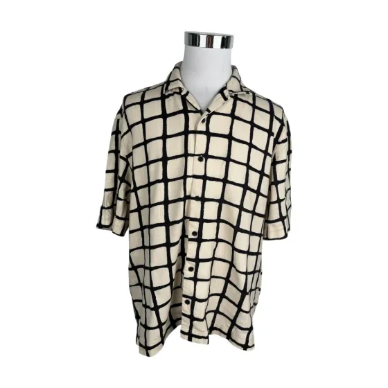 Chemises courtes BERSHKA L