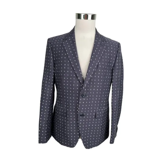 Vestes de costumes ecce uomo 52