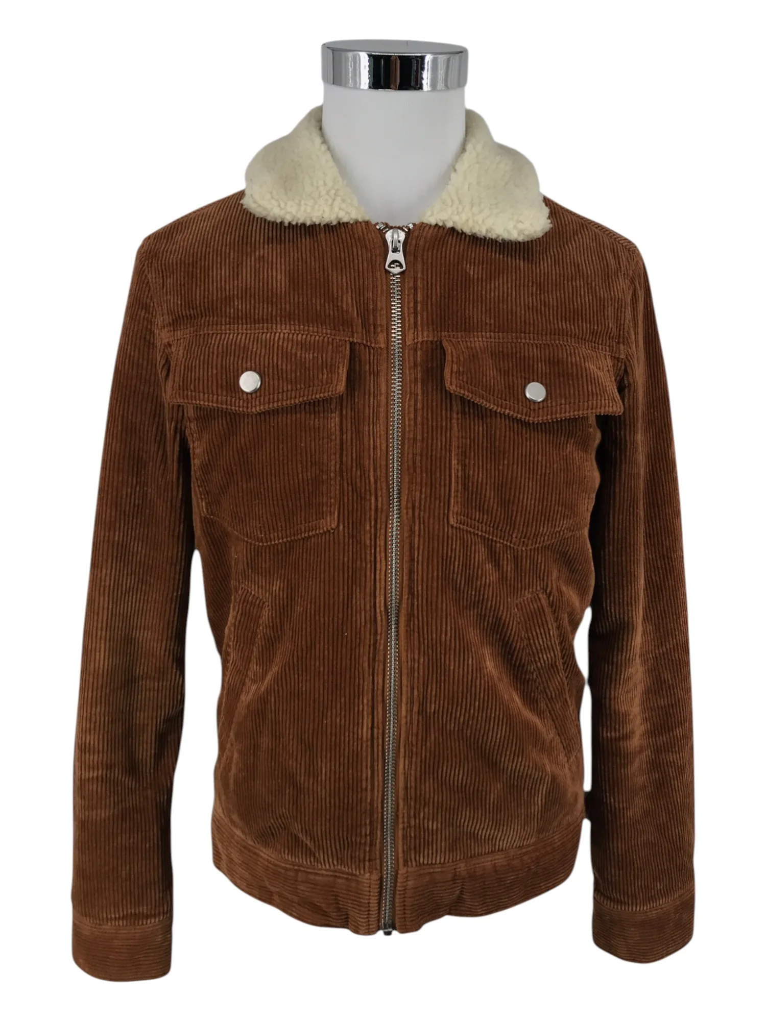 2803819dc85272b03992324aaa123474_jules-vestes-s