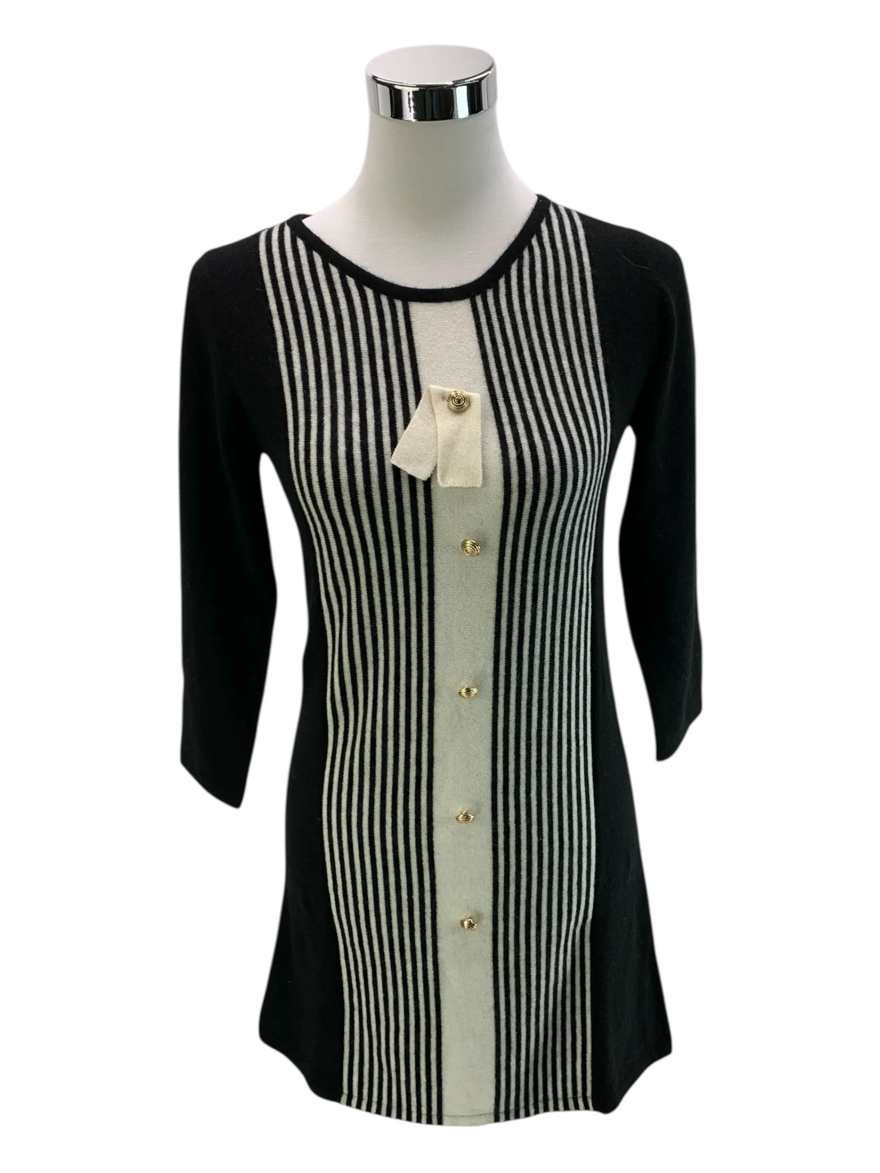 0598a5498211471494346cc726db30b1_mitzu-robe-100-cachemire-s