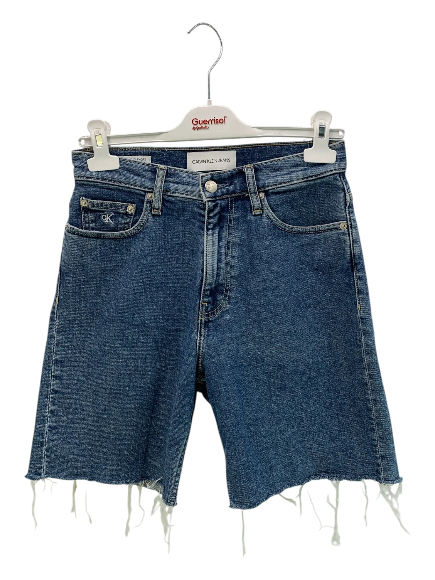 11efe0f774587a713fe18bb888843992_calvin-klein-shorts-w26