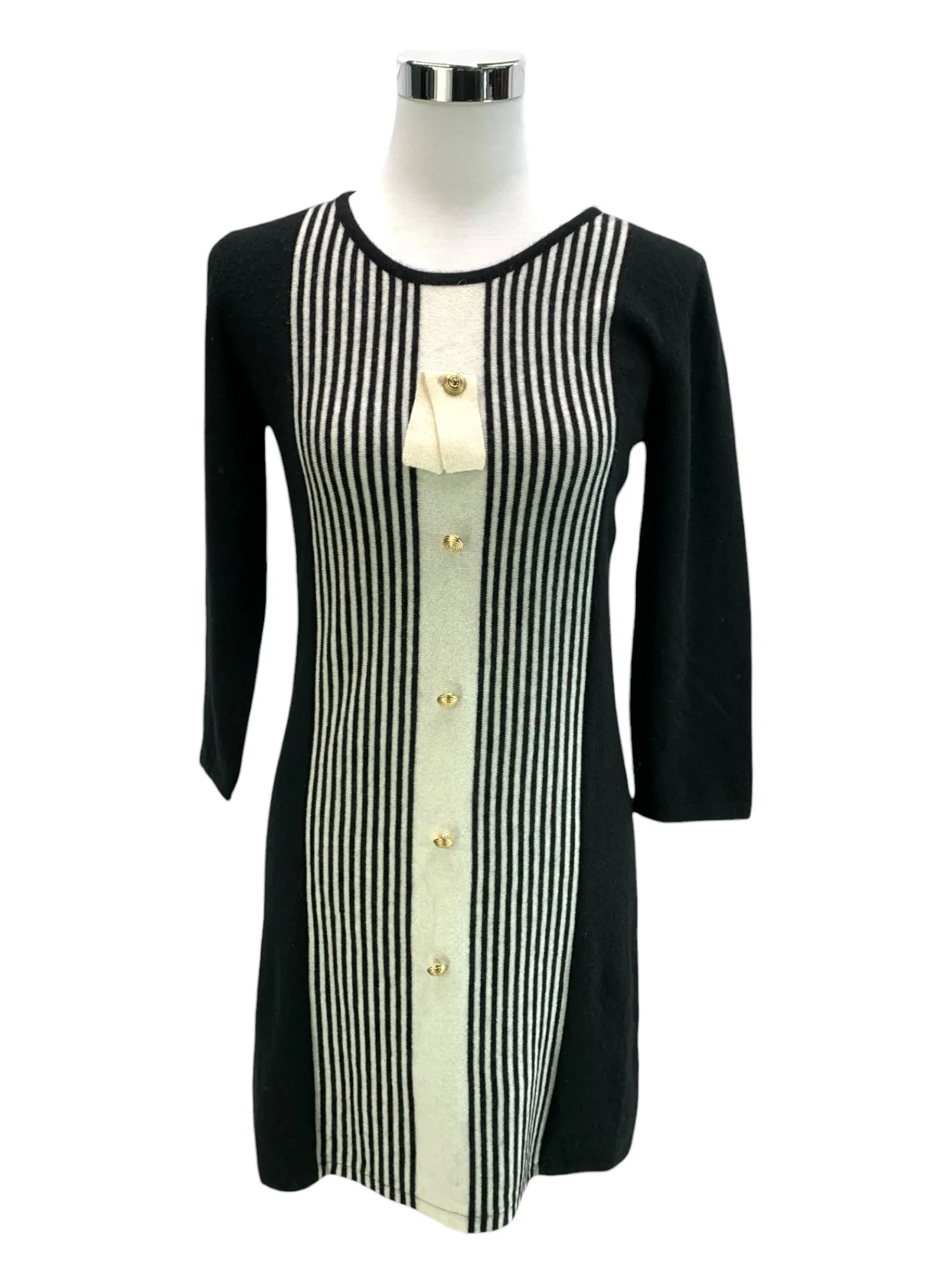 60e228b1282d1be24309ff32344feb5e_mitzu-robe-100-cachemire-m