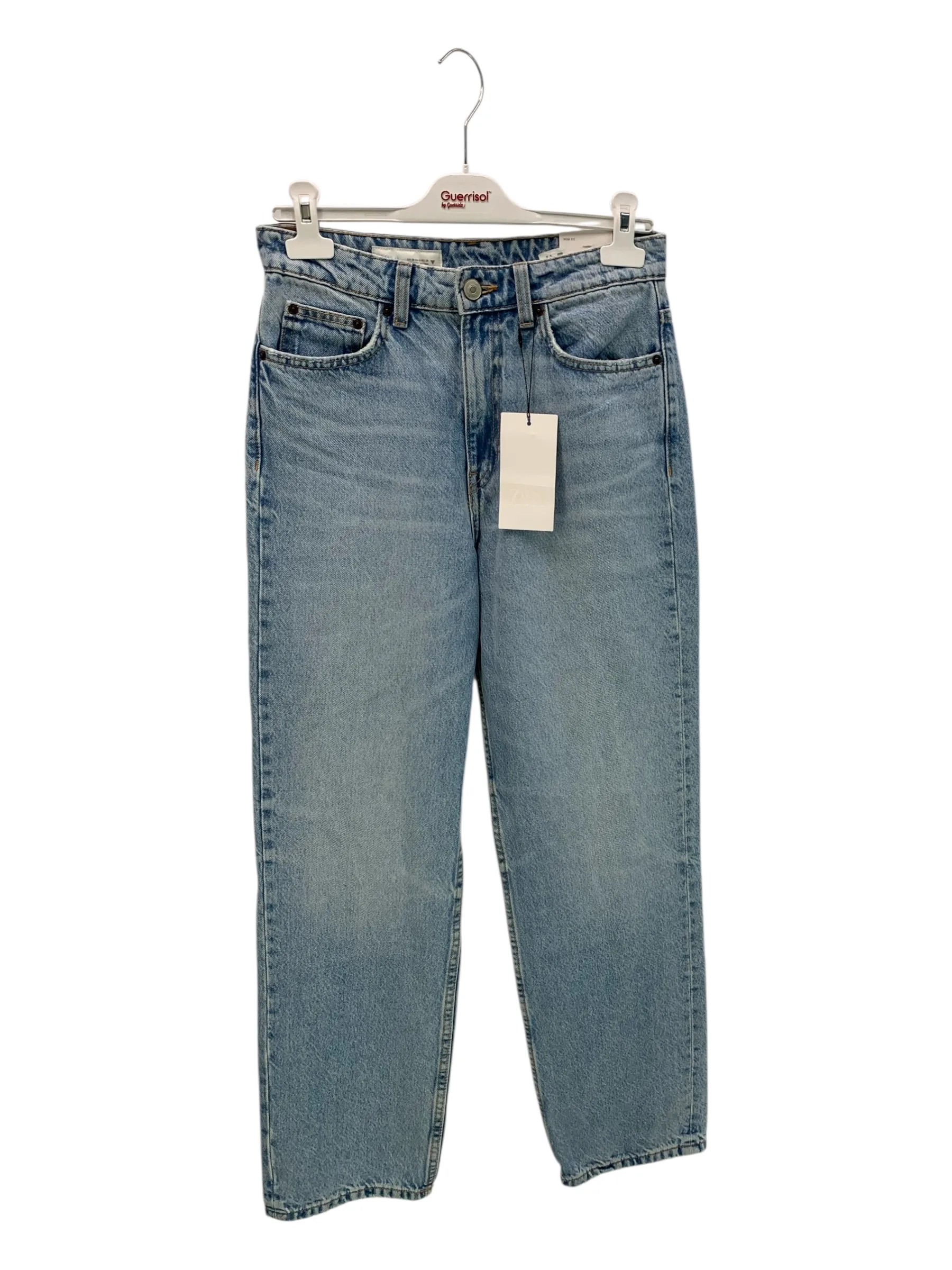 7afcf892d27bc5e495f96c77468ec3a5_zara-jeans-droits-38