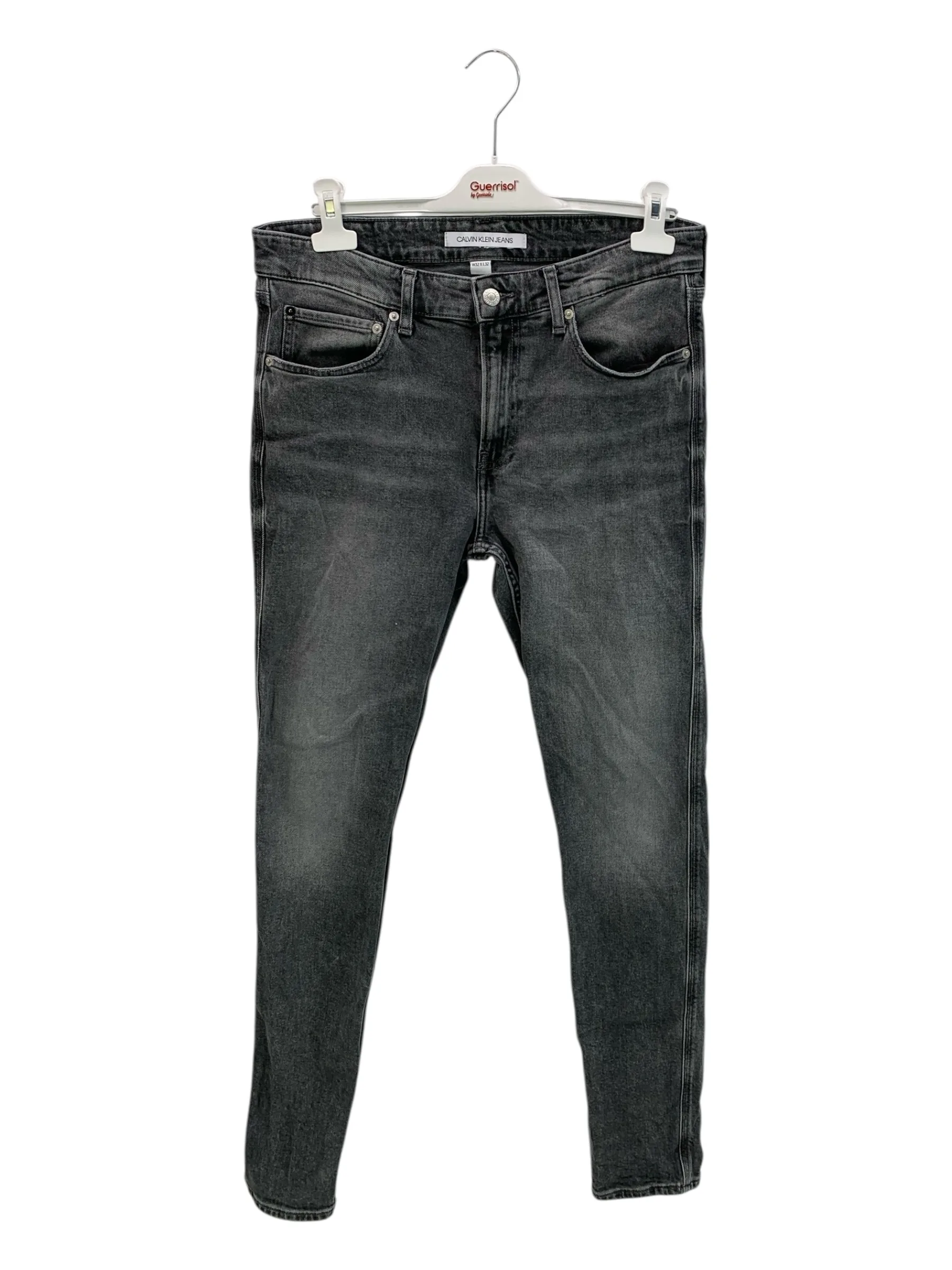 87a5eff04356242cc8670ee96c7b97fb_calvin-klein-jeans-w32