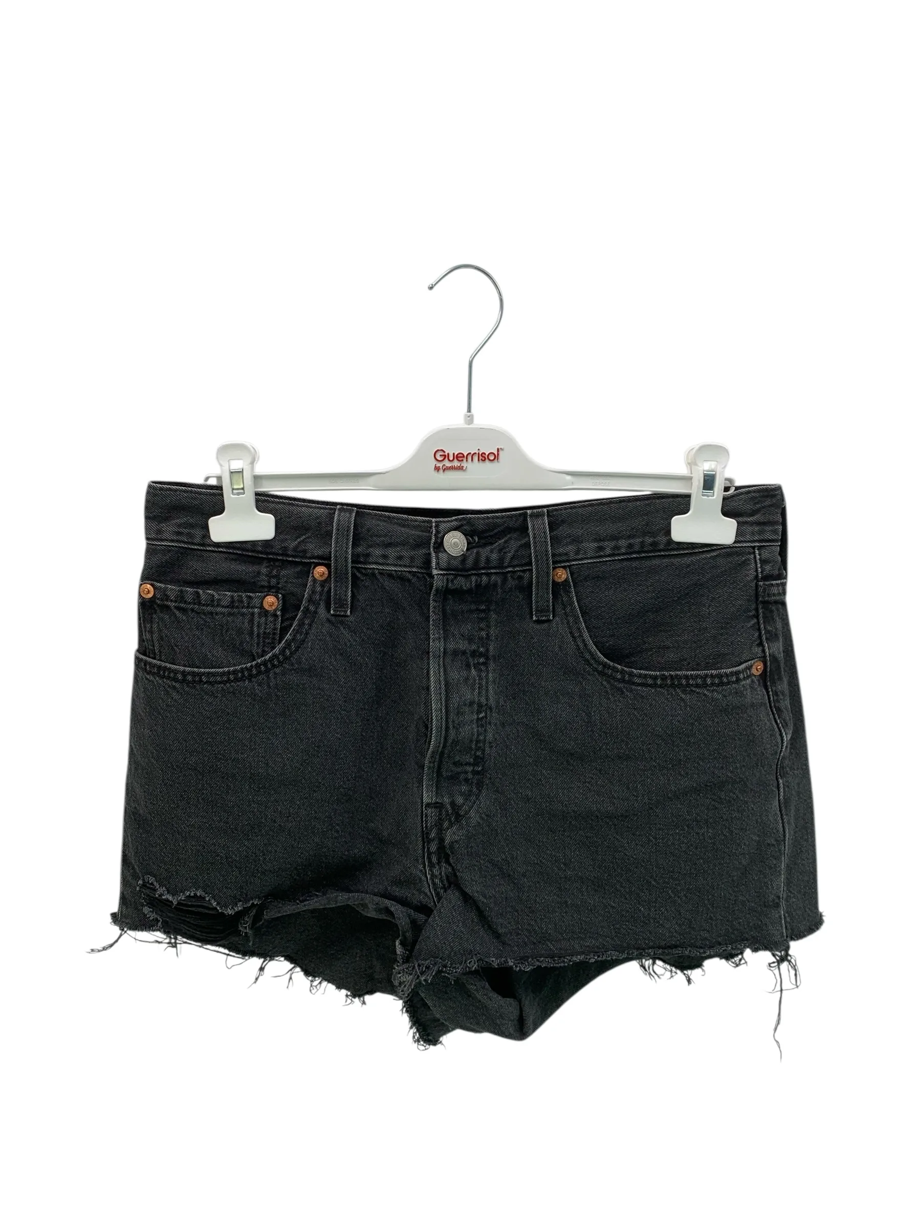 a500cc63ff9eb8535ad2ca83f390715f_levi-s-shorts-w30