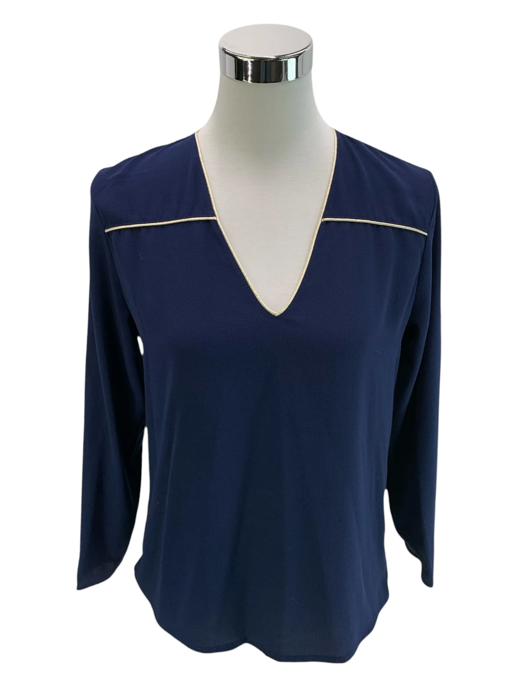 c1f99bd3ac3345d2dfeef36fce727034_purple-s-blouses-s