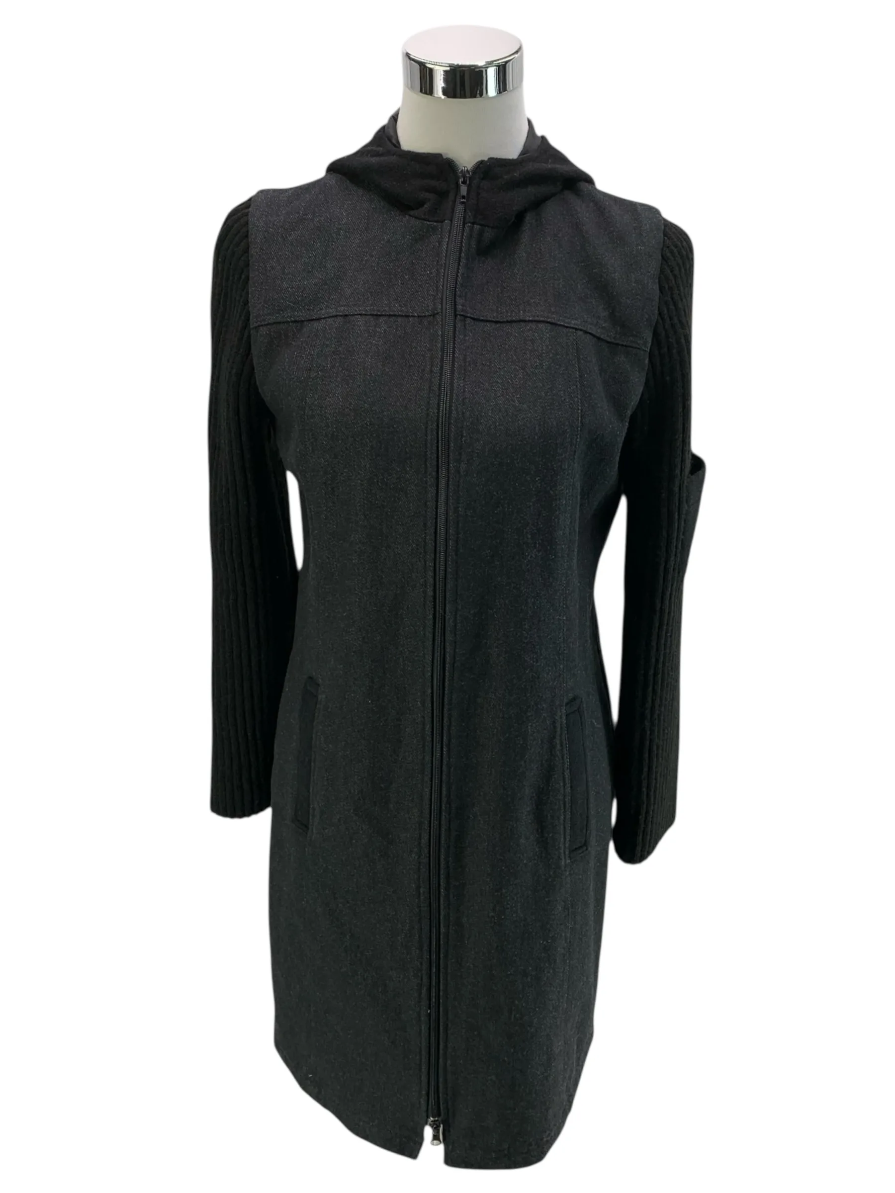 199109f11924185816ba3b145b50dc98_etam-vestes-40