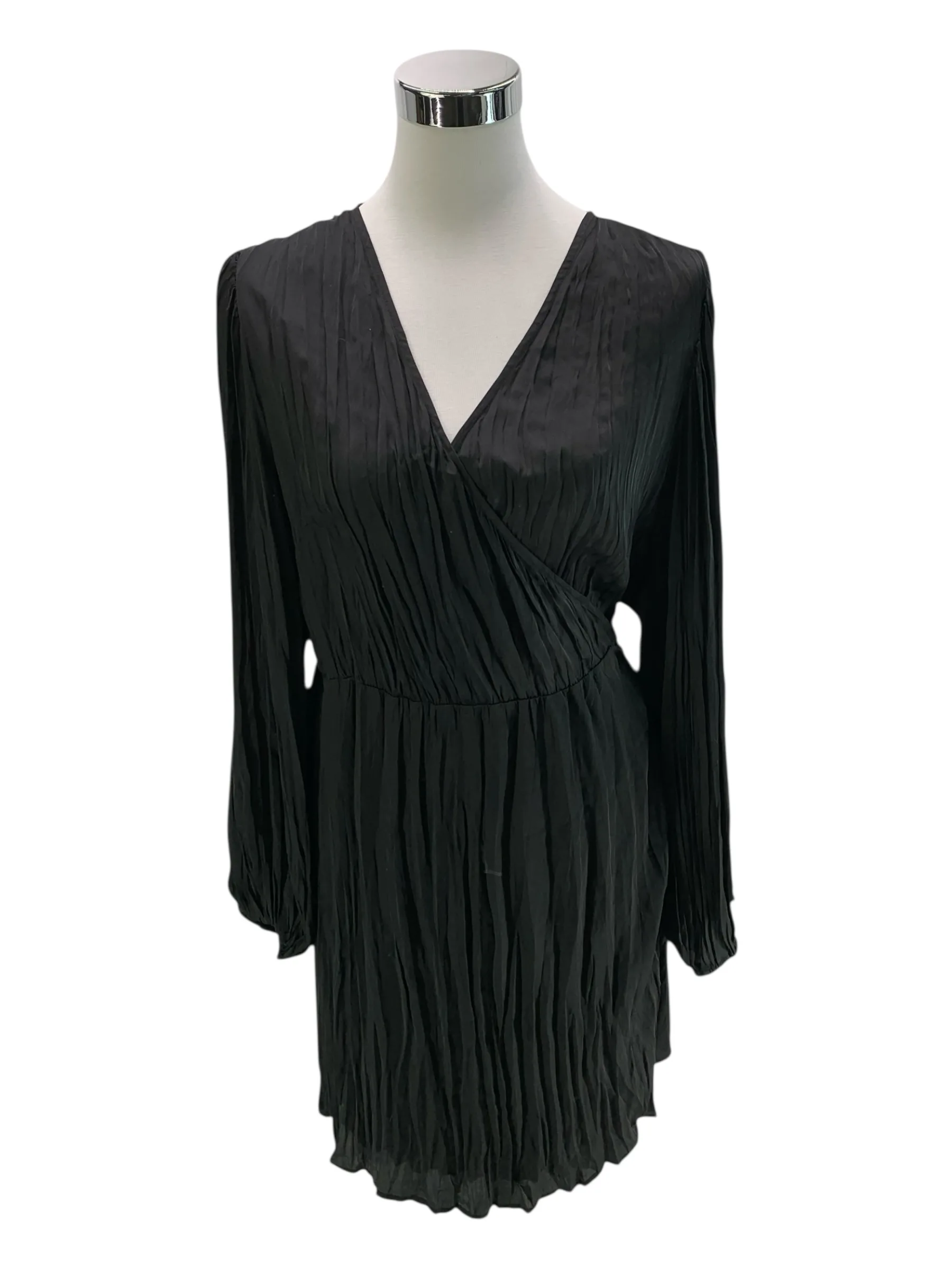 27bd634f50c998a3de109c222c305115_h-m-robes-courtes-xl