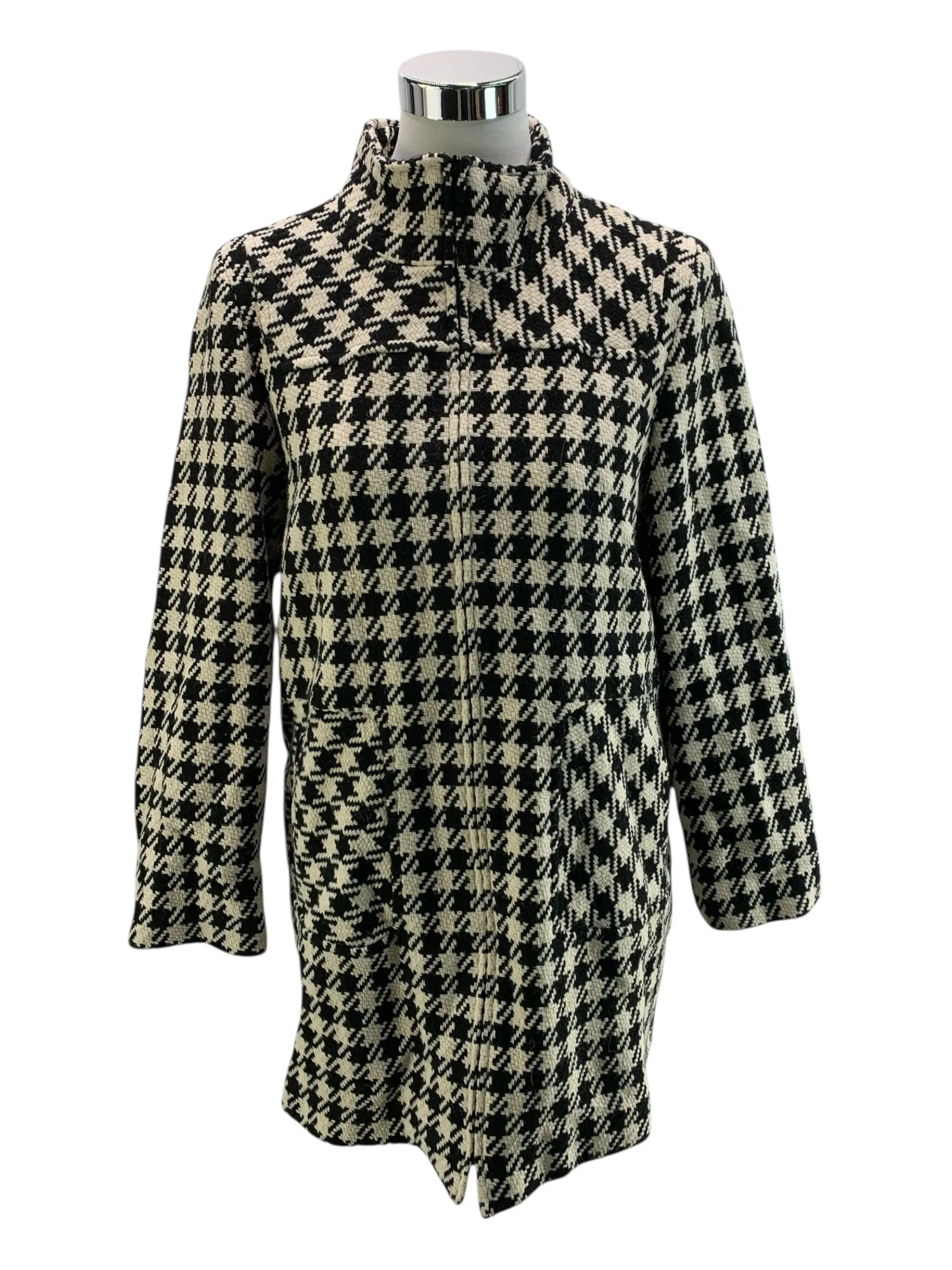 3162339706eb27d0bd535bc98fe6acaa_monoprix-manteaux-42