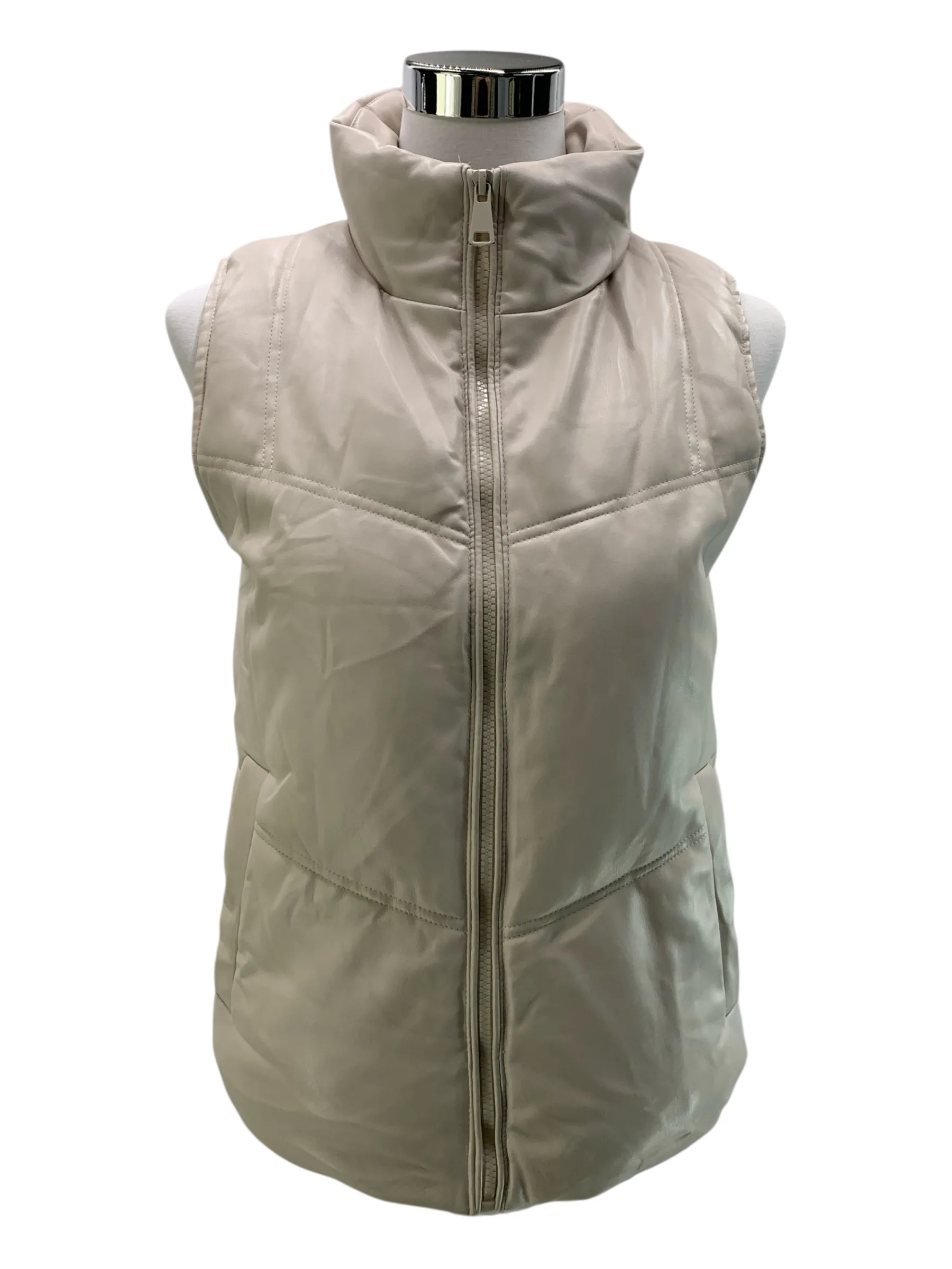 35ba9b41a8080a8e717ab9f19316a156_guerrisol-doudounes-36