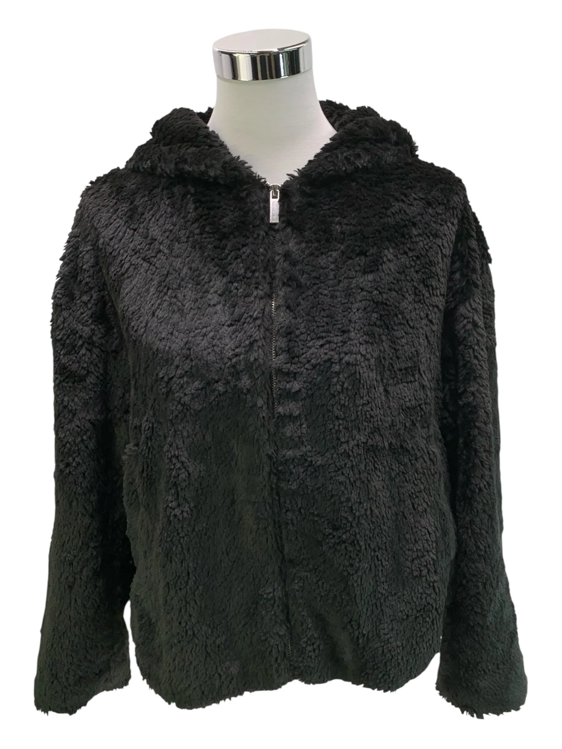 383b89ace14194ada911c1c409f61b75_zara-manteaux-en-fausses-fourrures-s