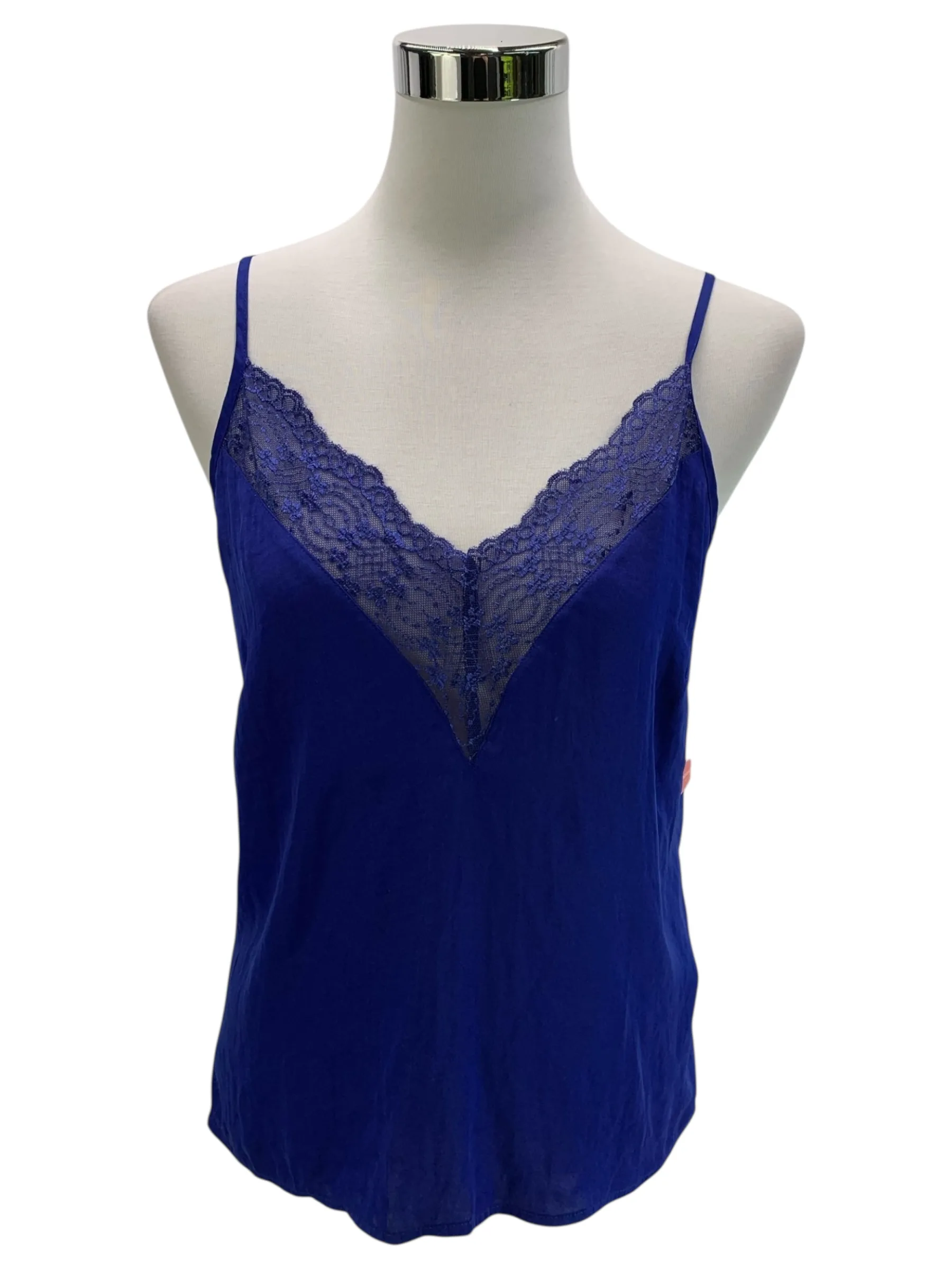 4aeff414991bc72446fda1891fe98517_morgan-de-toi-tops-38