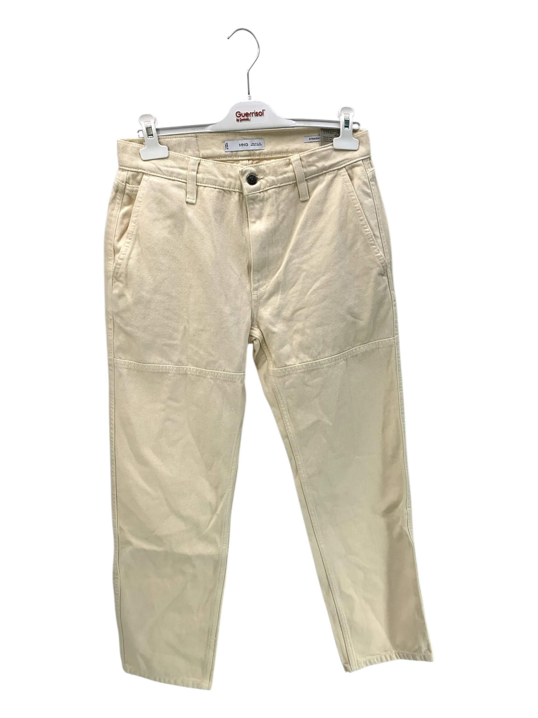 4b3945214d93a88e831c2ffccfa62e18_mango-jeans-droits-40