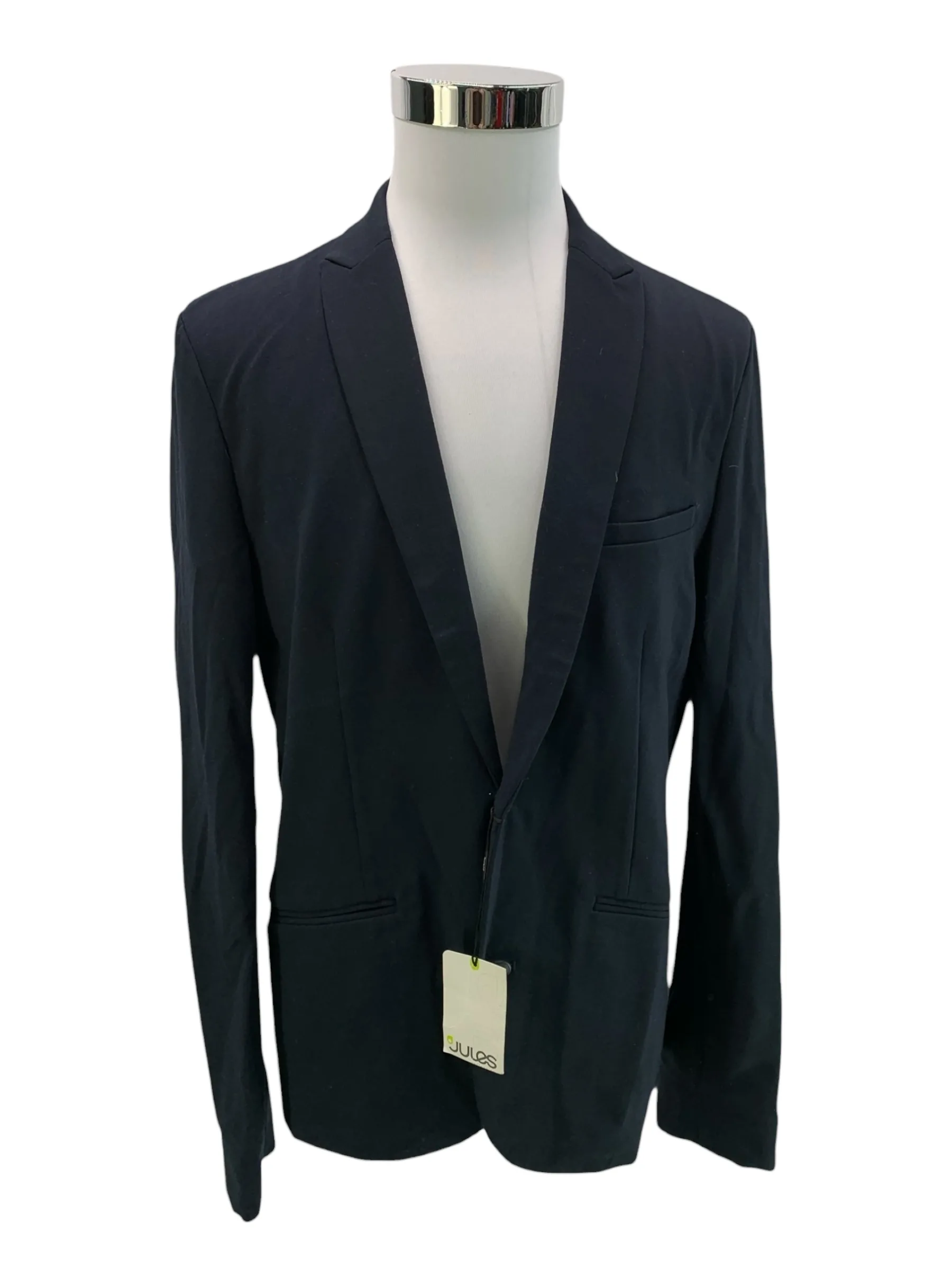 8cd3ec54e0b22e2bc42dc05c553be4f4_jules-vestes-de-costume-l