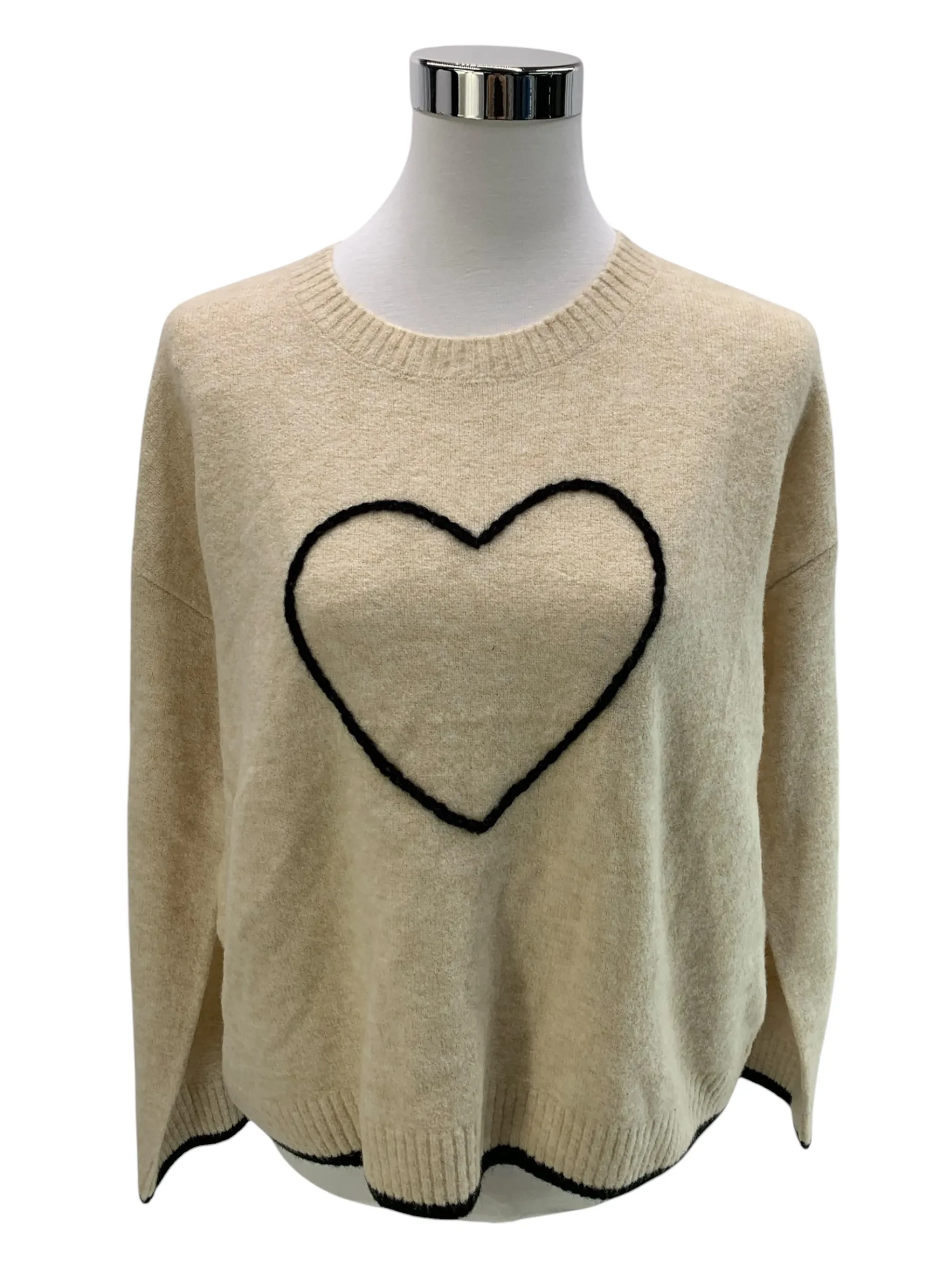 9cffd2e2e2811a65b94d7f15452a1e0d_grace-mila-pulls-s-m