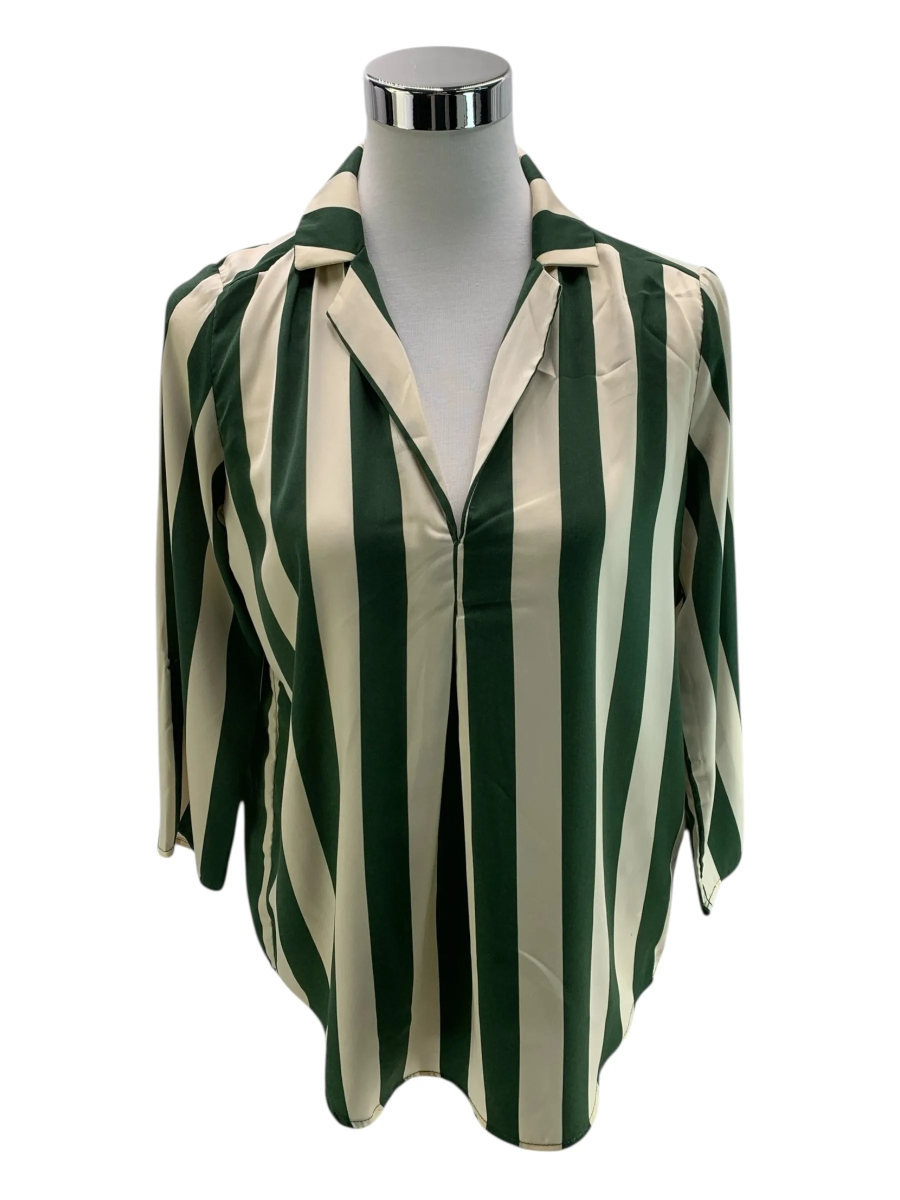 cbe22683b92ca2b9077187c48d4cf0af_stradivarius-blouses-s