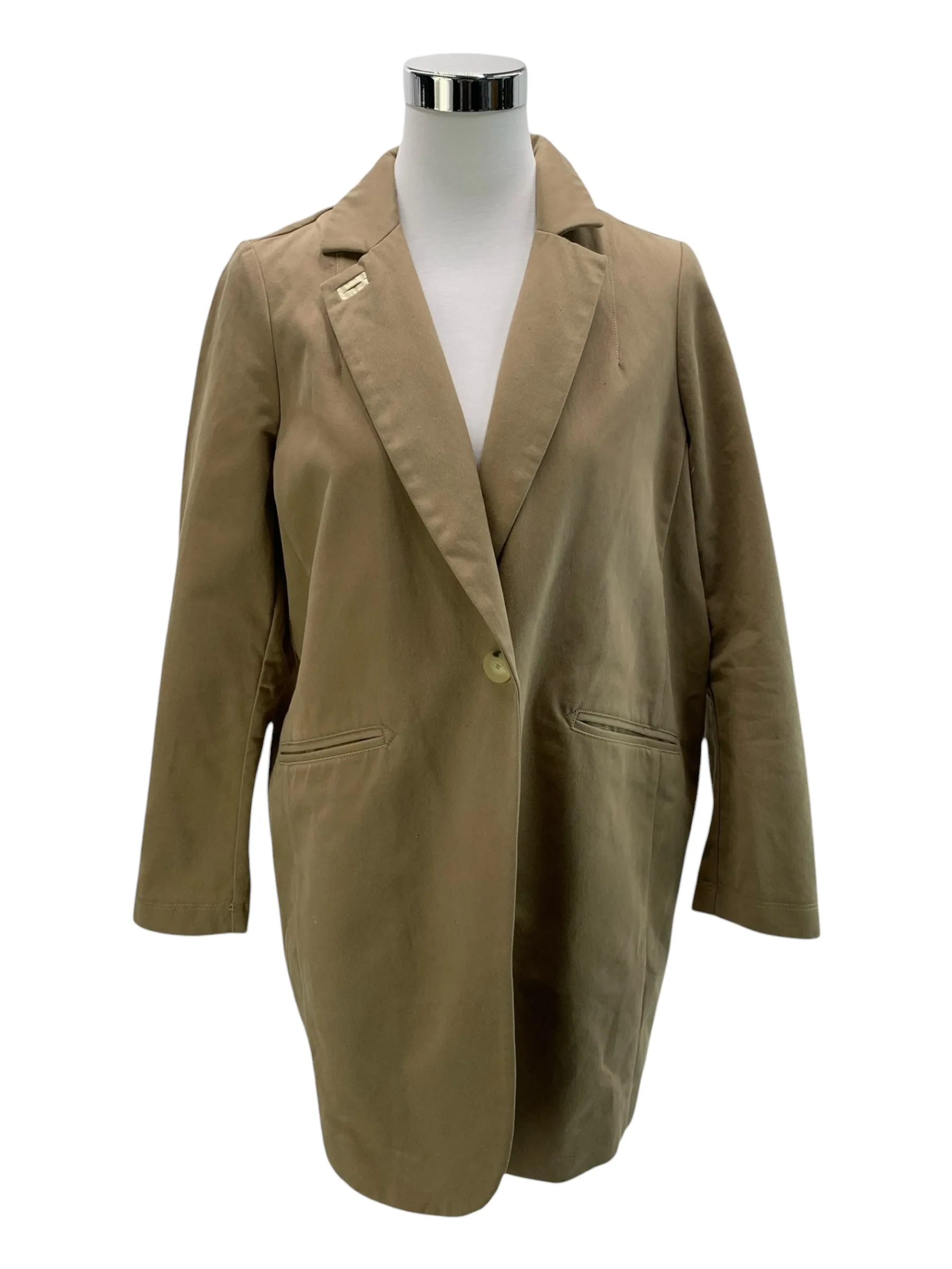 d5a0d6137aa1f0008c44c9e21bb4d76d_momoni-vestes-42