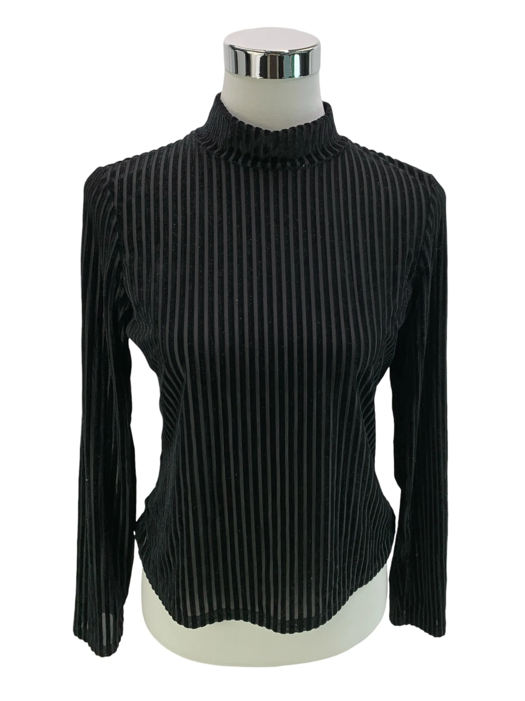 dac49421b015908f323bfdb4adf068bc_monki-blouses-m