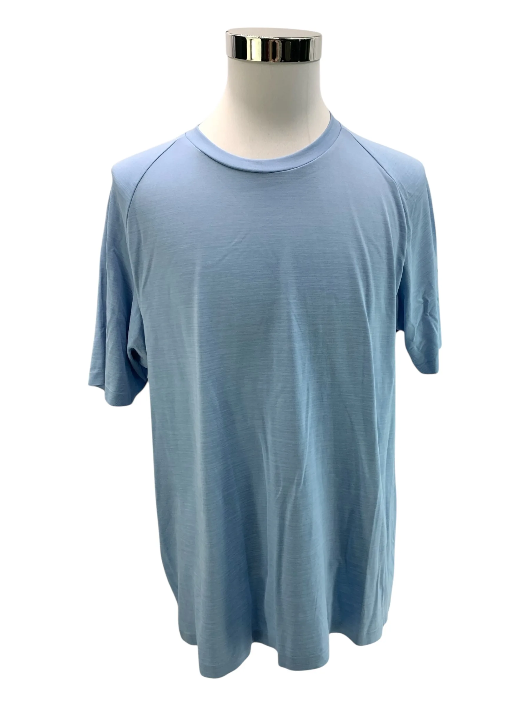 eb56f81a121d37c62da3da1da6e7f878_uniqlo-hauts-sport-h-xl