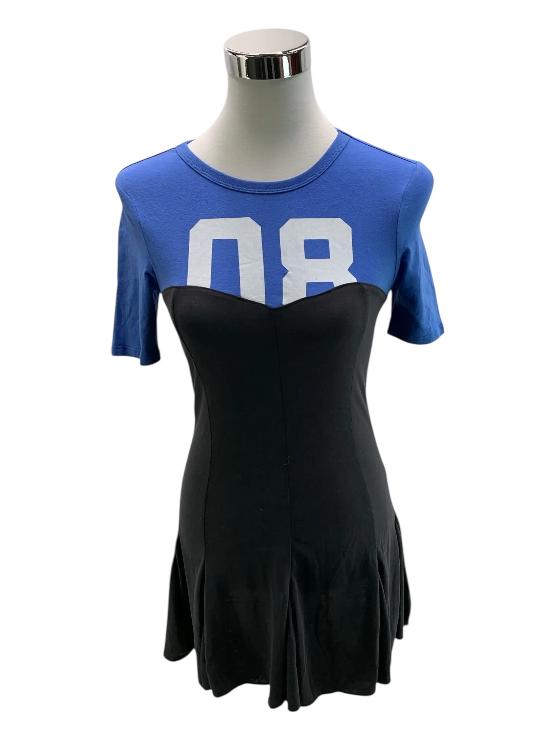 b225b866b386af3571dfaaae2f80bece_monki-robes-courtes-s